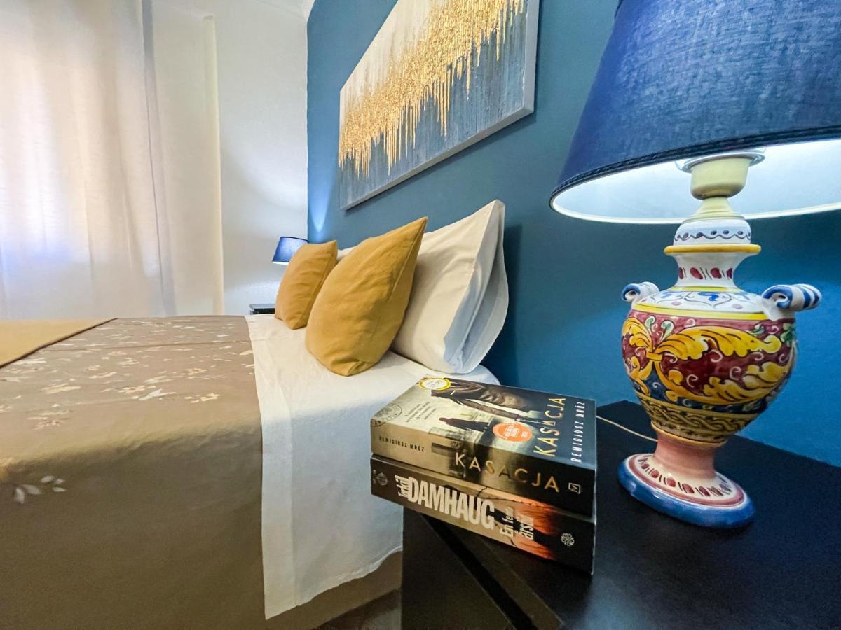 Al Politeama Rooms B&B Palermo Bagian luar foto