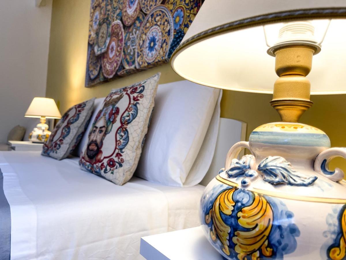 Al Politeama Rooms B&B Palermo Bagian luar foto