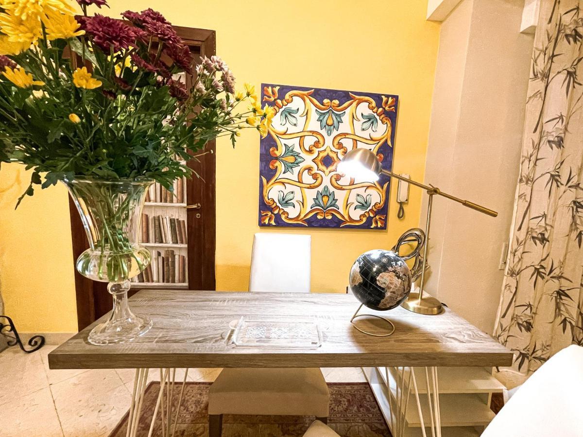 Al Politeama Rooms B&B Palermo Bagian luar foto