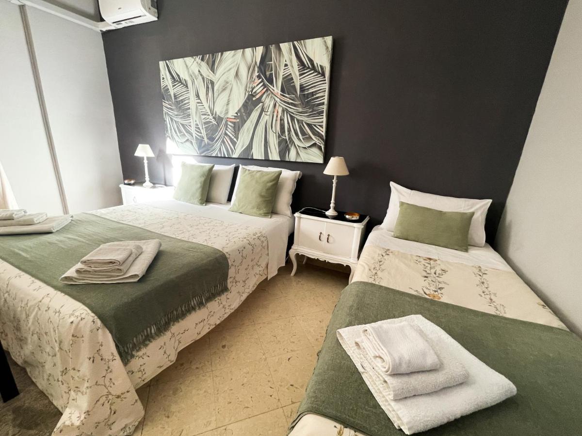 Al Politeama Rooms B&B Palermo Bagian luar foto