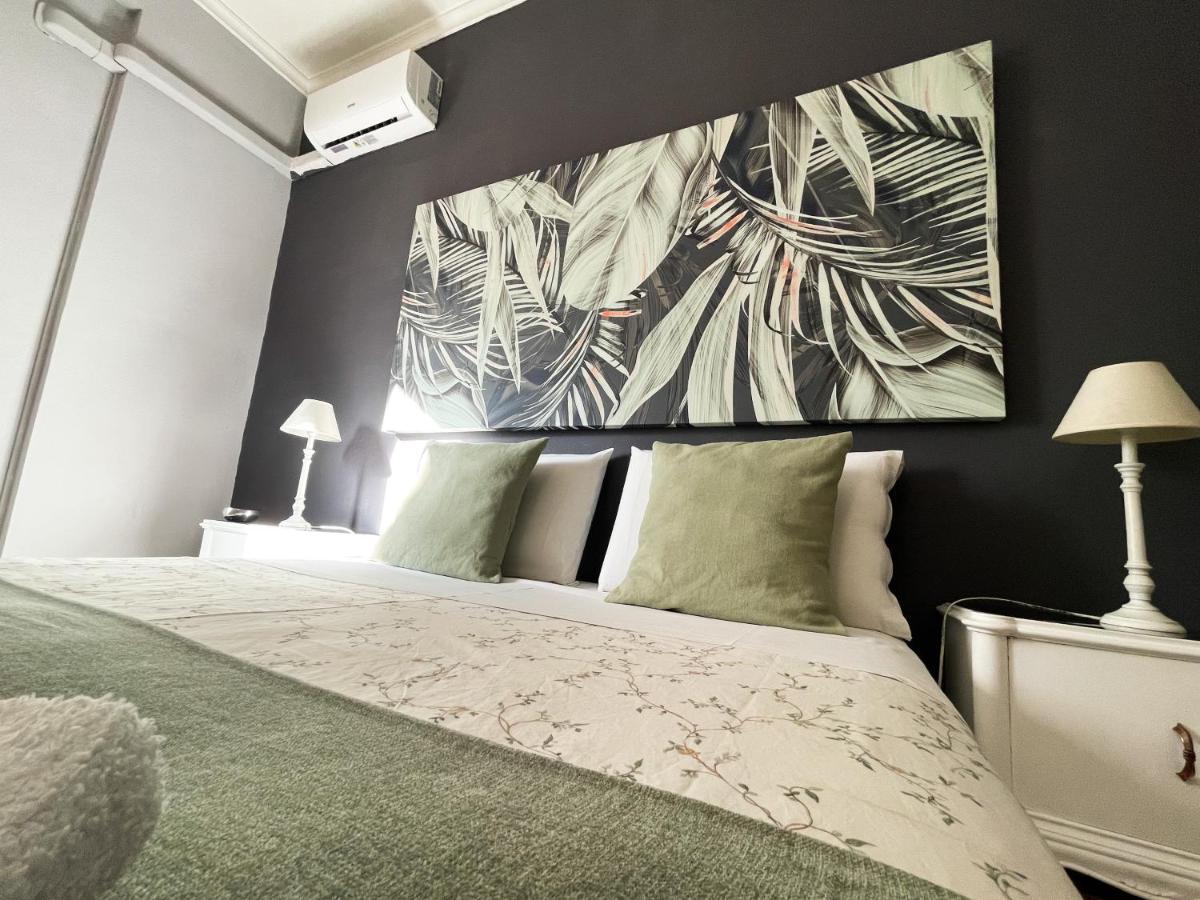 Al Politeama Rooms B&B Palermo Bagian luar foto