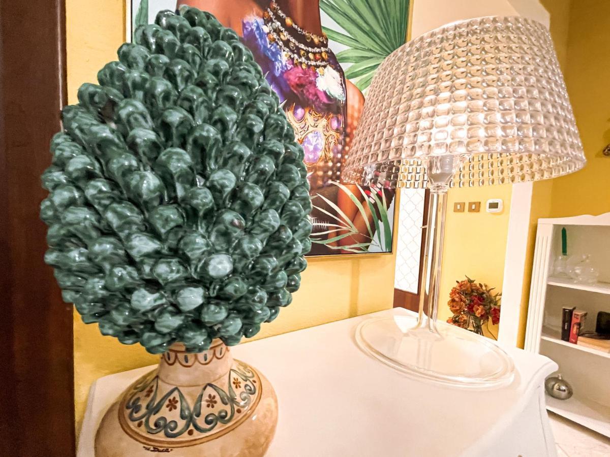 Al Politeama Rooms B&B Palermo Bagian luar foto